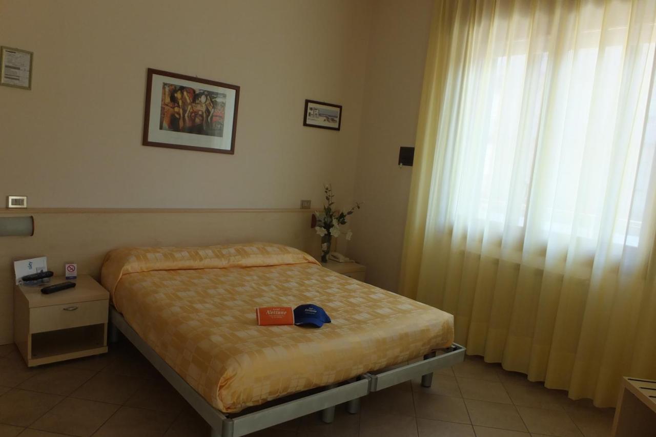 Hotel Nettuno Sottomarina Dış mekan fotoğraf