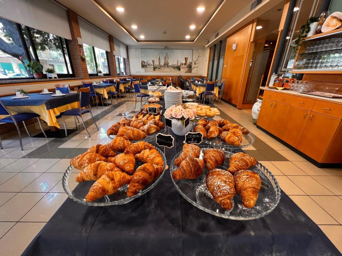Hotel Nettuno Sottomarina Dış mekan fotoğraf