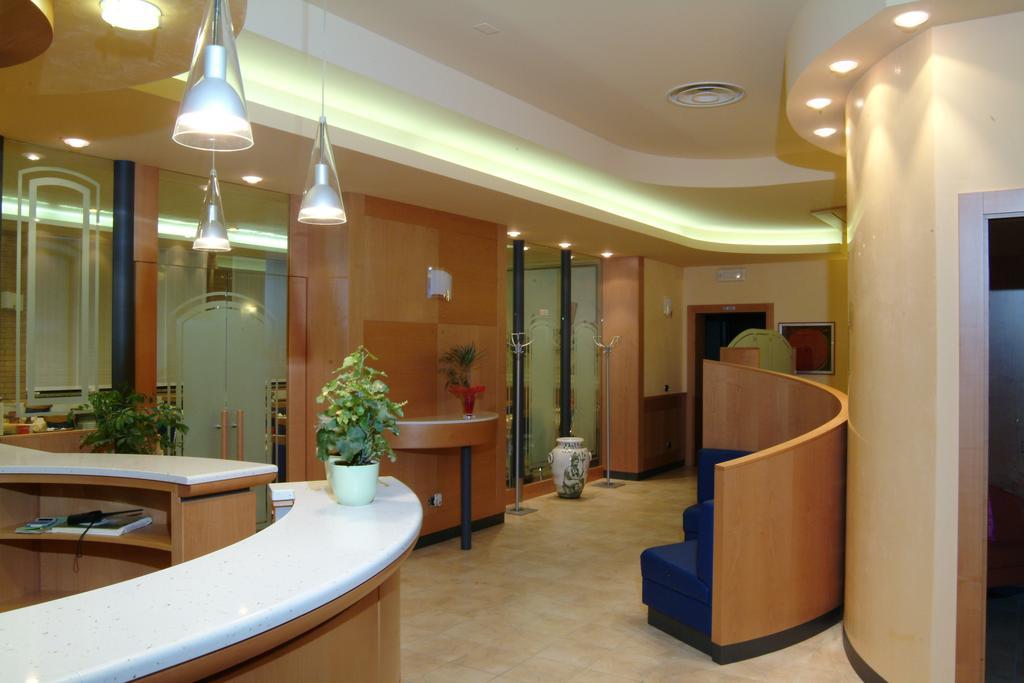 Hotel Nettuno Sottomarina Dış mekan fotoğraf
